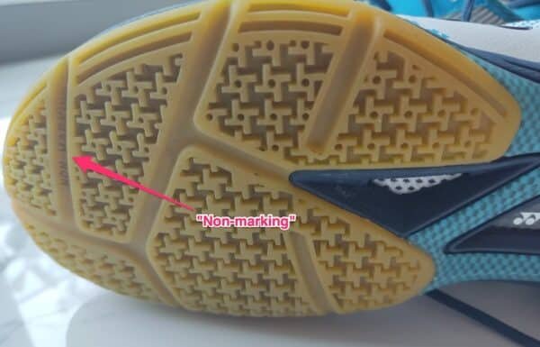 non marking badminton shoes nike