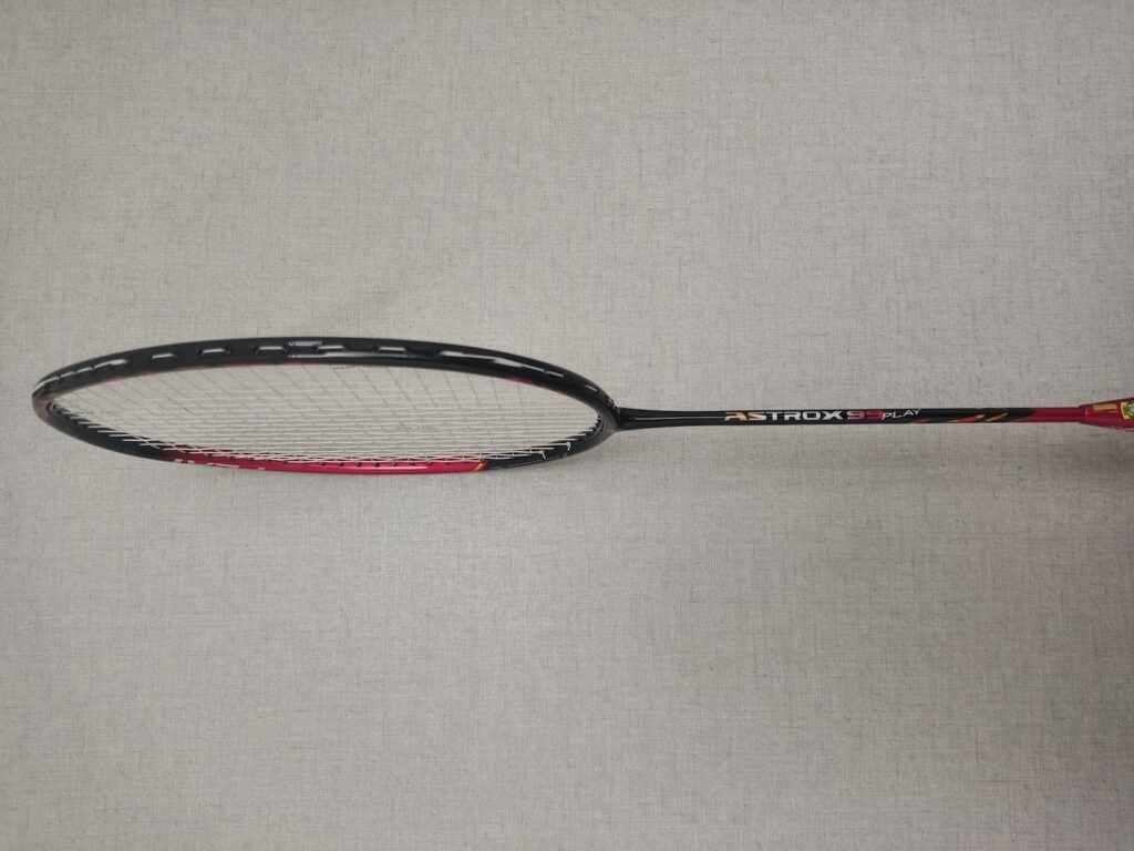 Best Yonex badminton rackets - astrox 99 play example