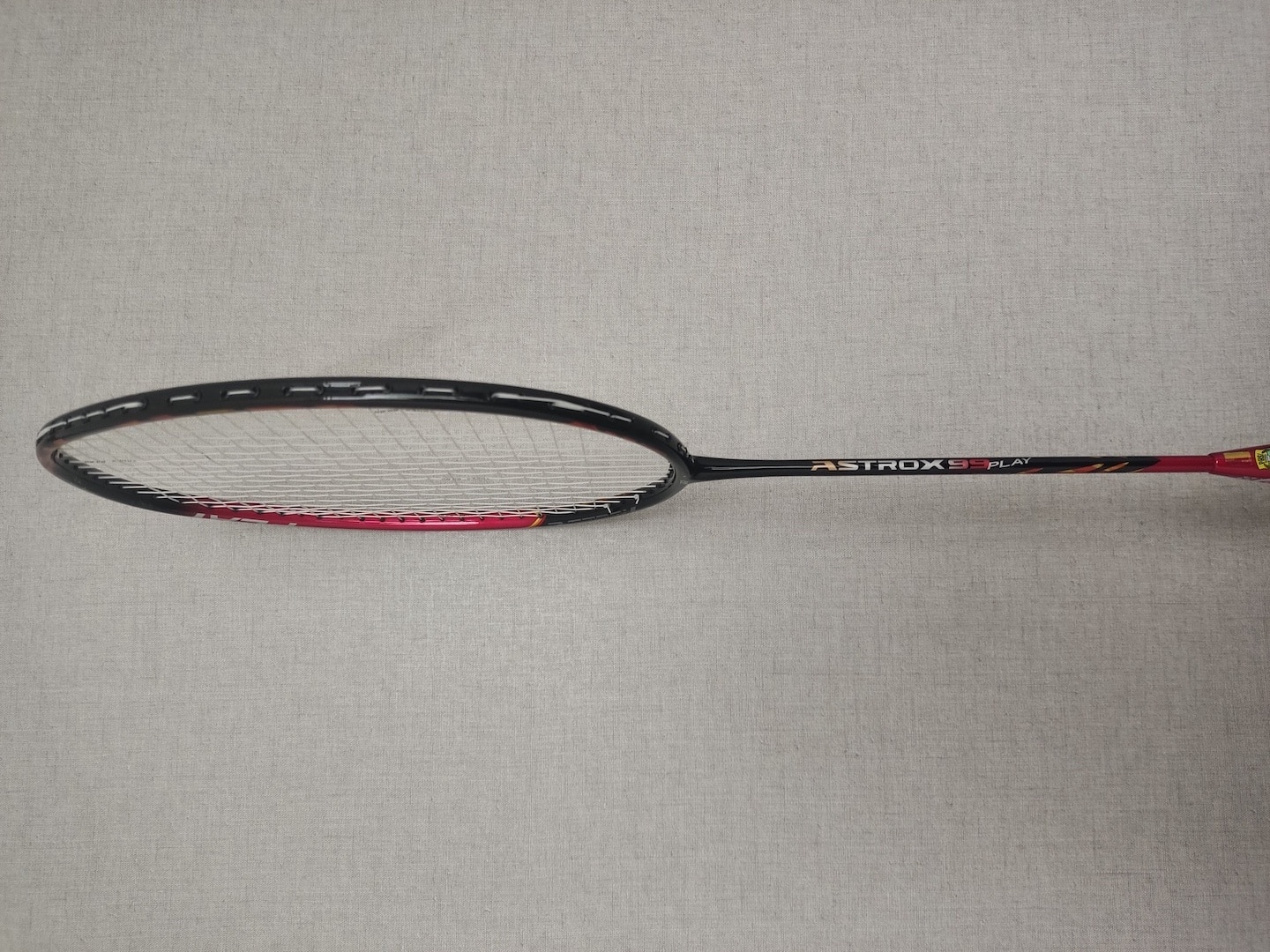 yonex astrox 99 play